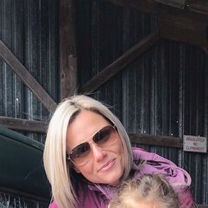 Meet your Posher, Tonia